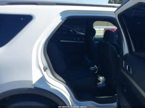 1FM5K8D84HGB02785 2017 FORD EXPLORER - Image 8