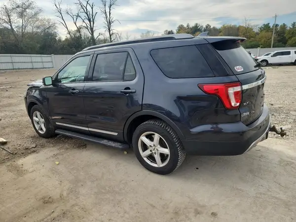 1FM5K8D84HGB03029 2017 FORD EXPLORER - Image 2