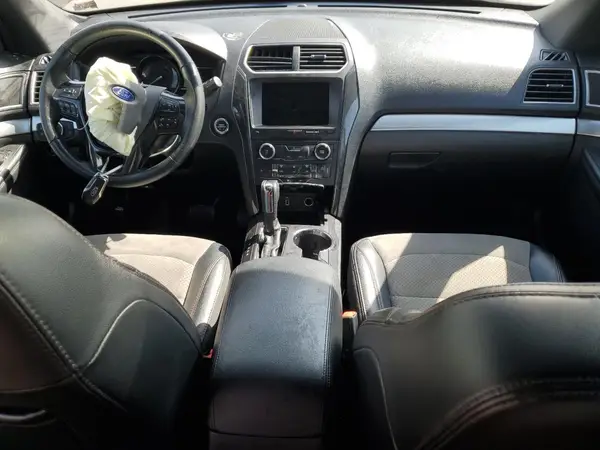 1FM5K8D84HGB18663 2017 FORD EXPLORER - Image 8