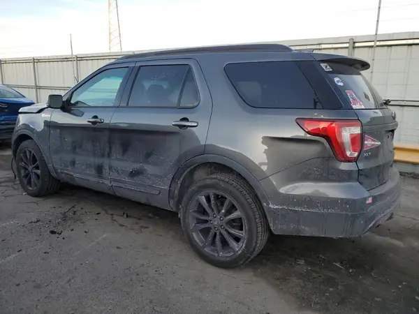 1FM5K8D84HGB38539 2017 FORD EXPLORER - Image 2