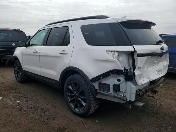 1FM5K8D84HGB77406 2017 FORD EXPLORER - Image 2