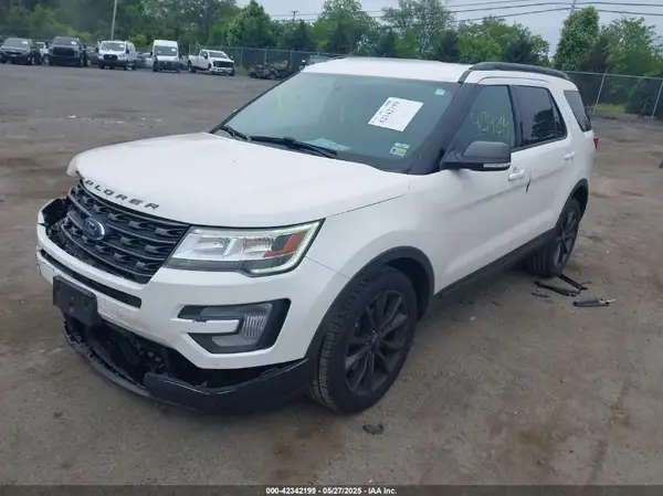 1FM5K8D84HGB85845 2017 FORD EXPLORER - Image 2