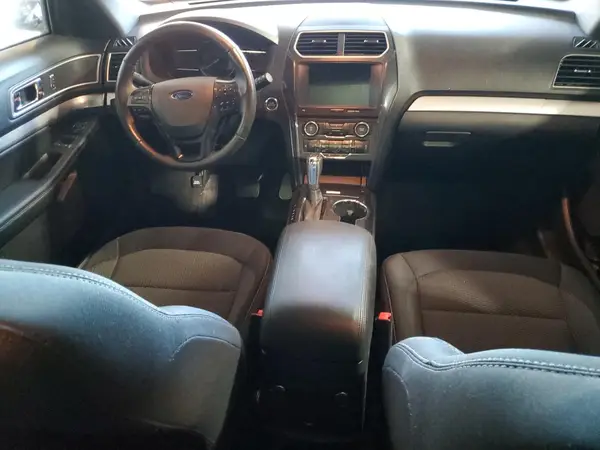 1FM5K8D84HGB86560 2017 FORD EXPLORER - Image 8