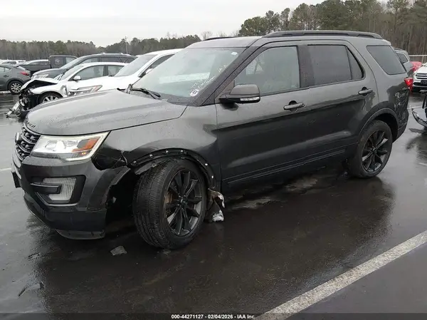 1FM5K8D84HGB87028 2017 FORD EXPLORER - Image 2