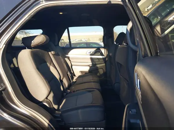 1FM5K8D84HGC32954 2017 FORD EXPLORER - Image 8