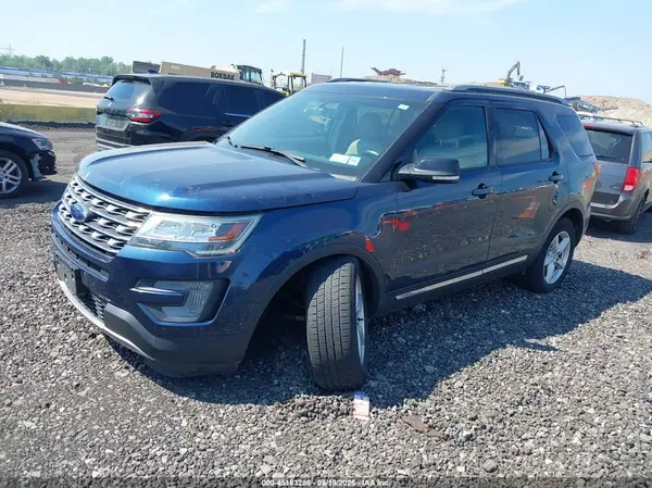 1FM5K8D84HGC37295 2017 FORD EXPLORER - Image 2