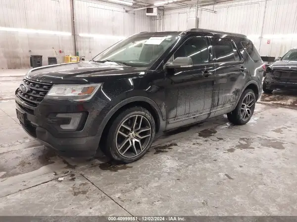 1FM5K8D84HGC41475 2017 FORD EXPLORER - Image 2