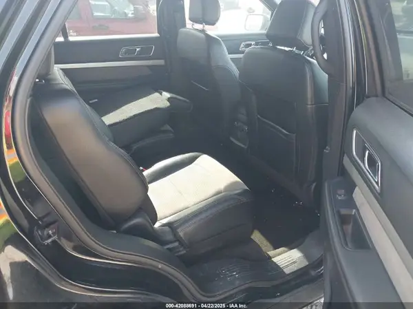 1FM5K8D84HGC45915 2017 FORD EXPLORER - Image 8