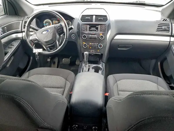 1FM5K8D84HGC62424 2017 FORD EXPLORER - Image 8