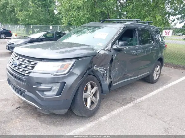 1FM5K8D84HGC80115 2017 FORD EXPLORER - Image 2