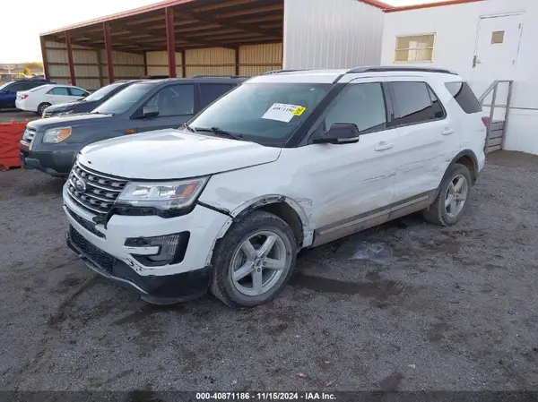 1FM5K8D84HGD05790 2017 FORD EXPLORER - Image 2