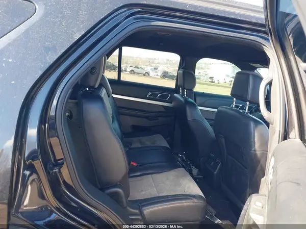 1FM5K8D84HGD09435 2017 FORD EXPLORER - Image 8