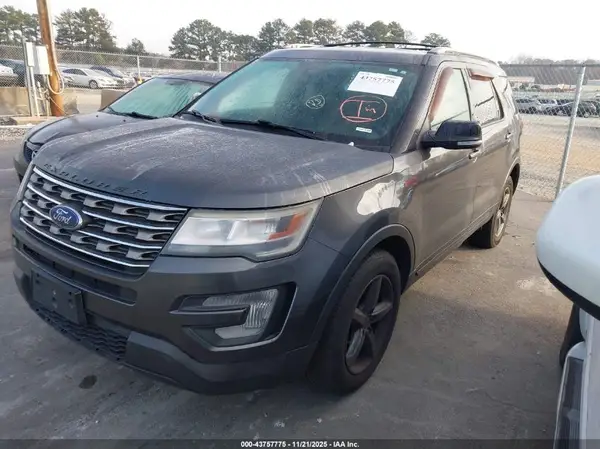 1FM5K8D84HGD09483 2017 FORD EXPLORER - Image 2
