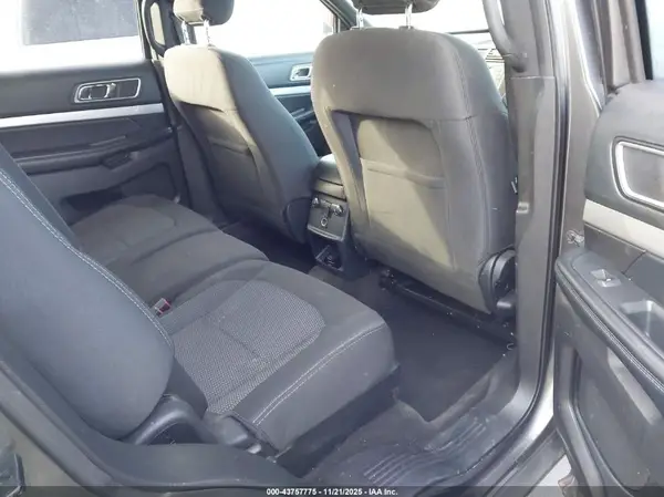 1FM5K8D84HGD09483 2017 FORD EXPLORER - Image 8