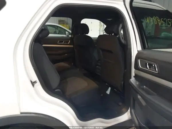1FM5K8D84HGD41401 2017 FORD EXPLORER - Image 8