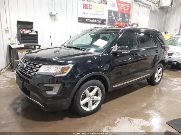 1FM5K8D84HGD41561 2017 FORD EXPLORER - Image 2
