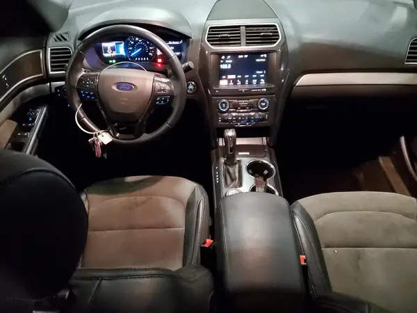 1FM5K8D84HGD55105 2017 FORD EXPLORER - Image 8
