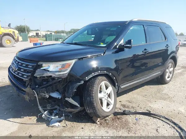 1FM5K8D84HGD64869 2017 FORD EXPLORER - Image 2