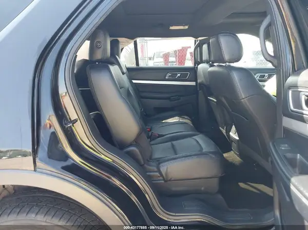 1FM5K8D84HGD64869 2017 FORD EXPLORER - Image 8
