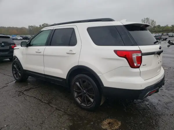 1FM5K8D84HGD73233 2017 FORD EXPLORER - Image 2