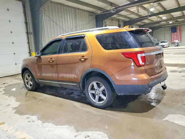 1FM5K8D84HGD82319 2017 FORD EXPLORER - Image 2