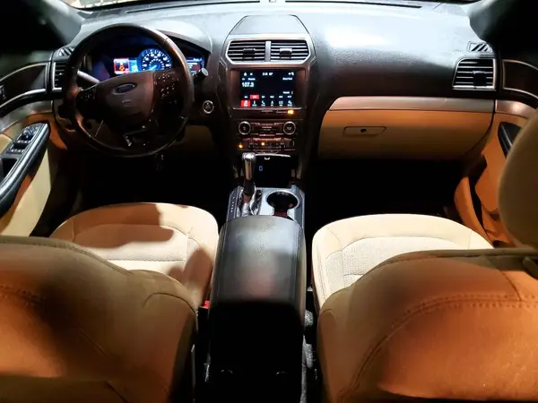 1FM5K8D84HGD82319 2017 FORD EXPLORER - Image 8