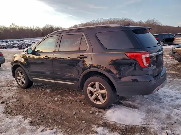 1FM5K8D84HGE06893 2017 FORD EXPLORER - Image 2