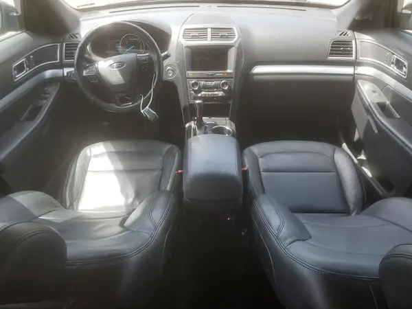 1FM5K8D84HGE07395 2017 FORD EXPLORER - Image 8