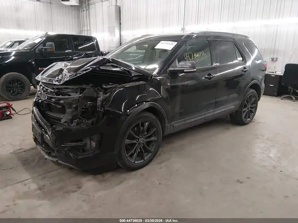 1FM5K8D84HGE10166 2017 FORD EXPLORER - Image 2