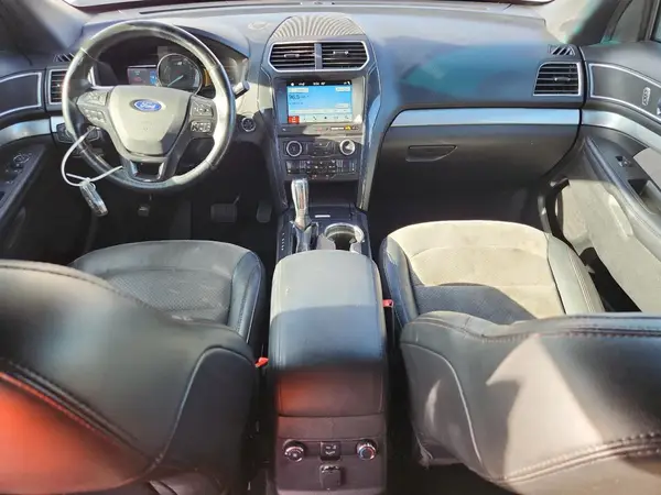 1FM5K8D84HGE11527 2017 FORD EXPLORER - Image 8
