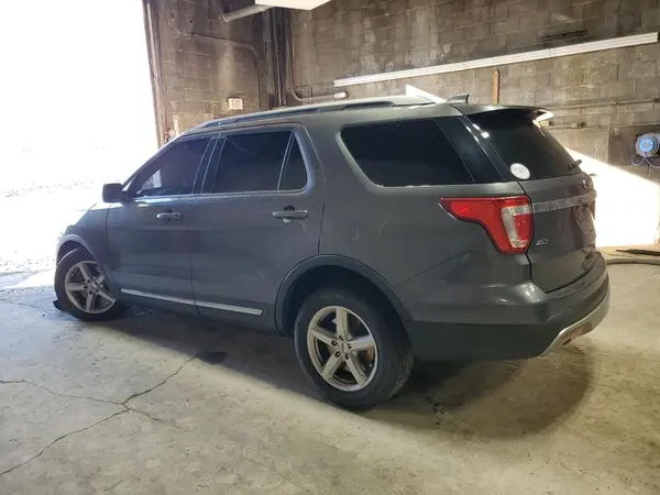1FM5K8D84HGE34936 2017 FORD EXPLORER - Image 2