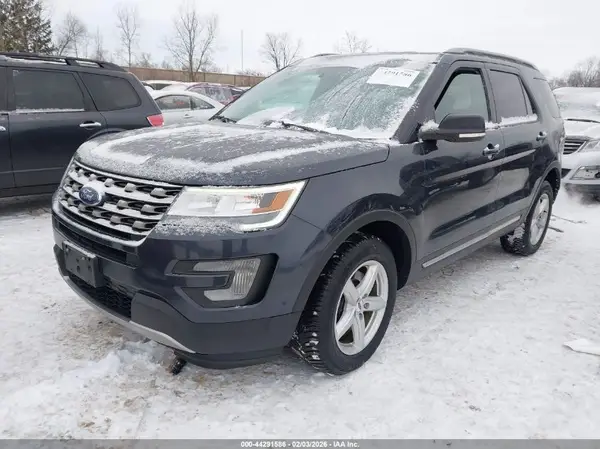 1FM5K8D84HGE35102 2017 FORD EXPLORER - Image 2
