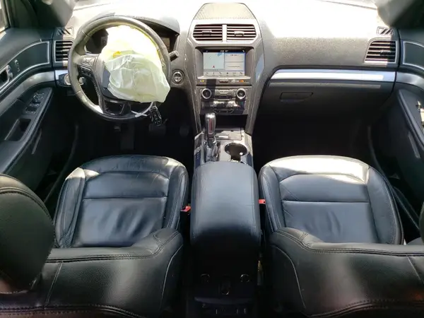 1FM5K8D84HGE35147 2017 FORD EXPLORER - Image 8