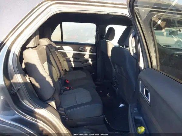 1FM5K8D84JGA01557 2018 FORD EXPLORER - Image 8