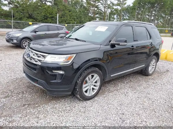 1FM5K8D84JGA20464 2018 FORD EXPLORER - Image 2
