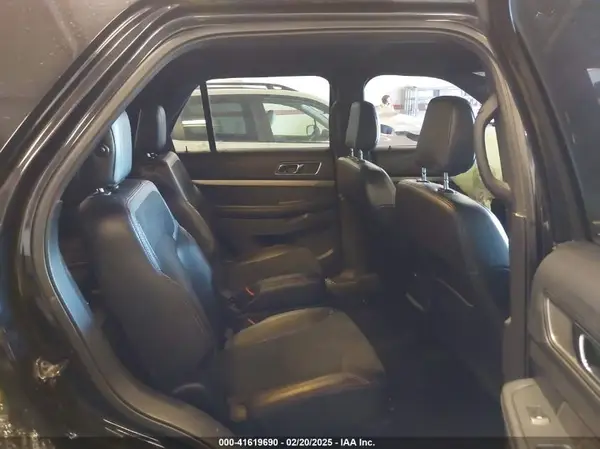 1FM5K8D84JGA42240 2018 FORD EXPLORER - Image 8