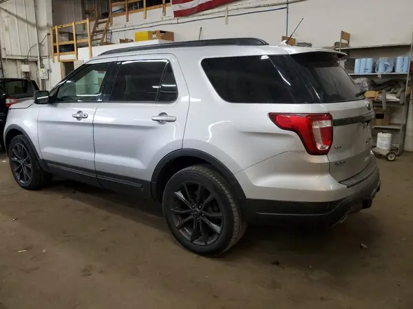 1FM5K8D84JGA52976 2018 FORD EXPLORER - Image 2