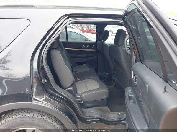 1FM5K8D84JGA67753 2018 FORD EXPLORER - Image 8