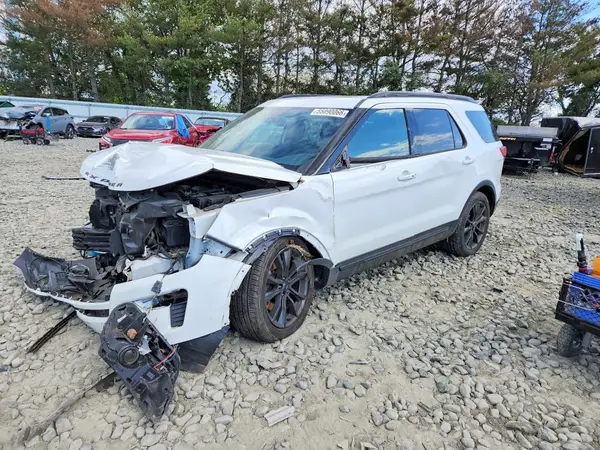 1FM5K8D84JGB01951 2018 FORD EXPLORER - Image 1