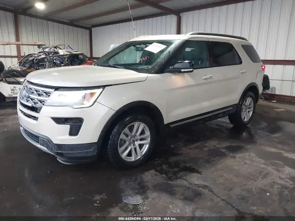 1FM5K8D84JGB44752 2018 FORD EXPLORER - Image 2