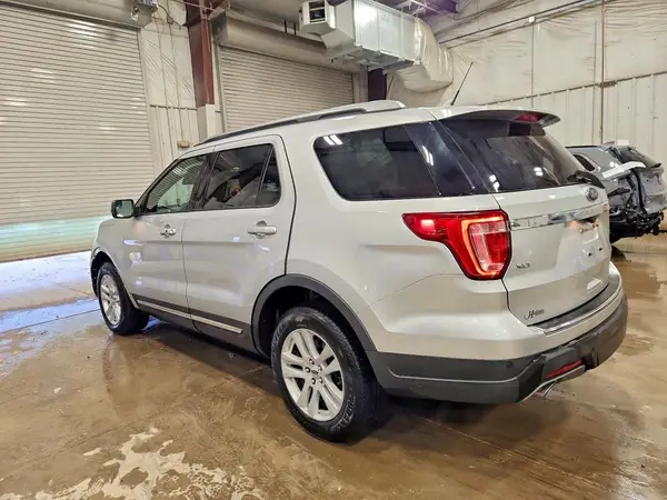 1FM5K8D84JGB65519 2018 FORD EXPLORER - Image 2