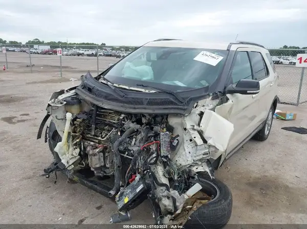 1FM5K8D84JGB81557 2018 FORD EXPLORER - Image 2