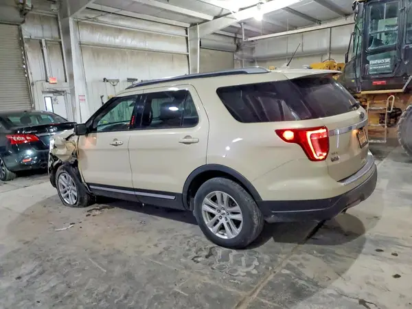 1FM5K8D84JGB81560 2018 FORD EXPLORER - Image 2