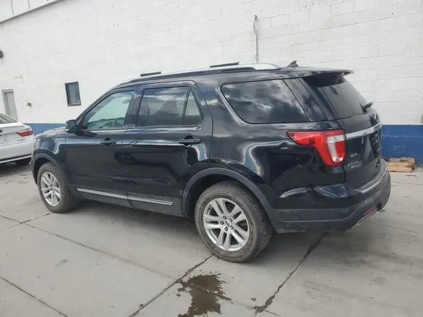 1FM5K8D84JGB94843 2018 FORD EXPLORER - Image 2