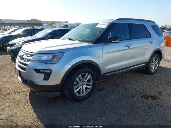 1FM5K8D84JGC15772 2018 FORD EXPLORER - Image 2