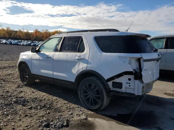 1FM5K8D84JGC30319 2018 FORD EXPLORER - Image 2