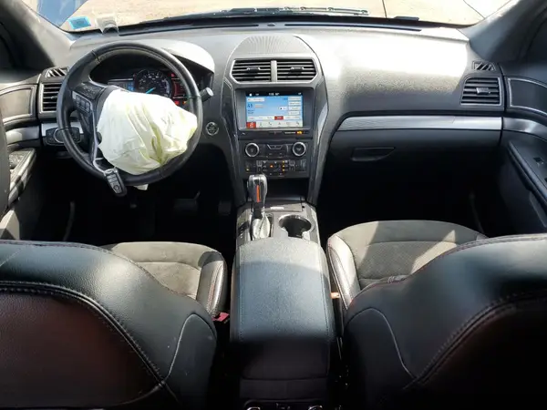 1FM5K8D84JGC38274 2018 FORD EXPLORER - Image 8