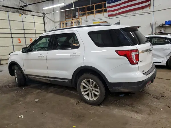 1FM5K8D84JGC52689 2018 FORD EXPLORER - Image 2