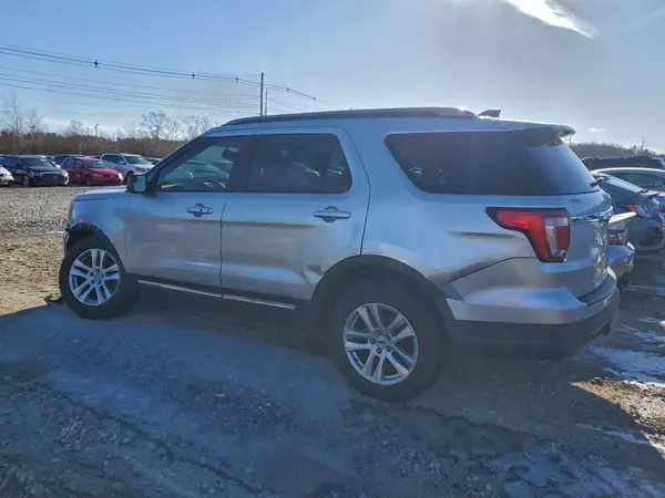 1FM5K8D84JGC89032 2018 FORD EXPLORER - Image 2