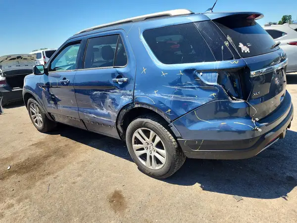 1FM5K8D84KGB19173 2019 FORD EXPLORER - Image 2